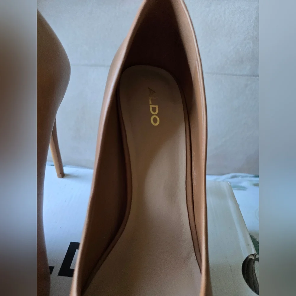 Aldo Durbell Tan Leather Heels Sleek Pointed-Toe Pumps - Picture 11 of 13
